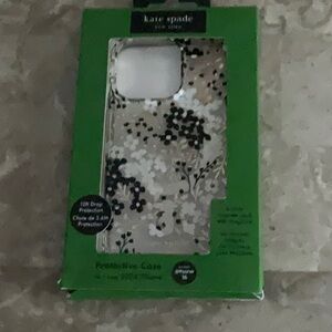 Kate Spade 2024 Black and White Floral iPhone 16 Case